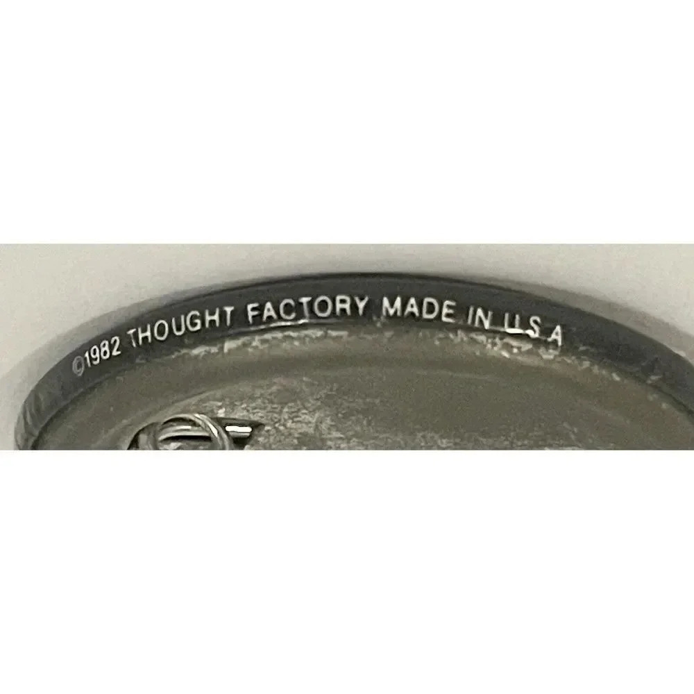 Vintage “Mellow Out” Pin Pinback Button 1.5” - Picture 3 of 3
